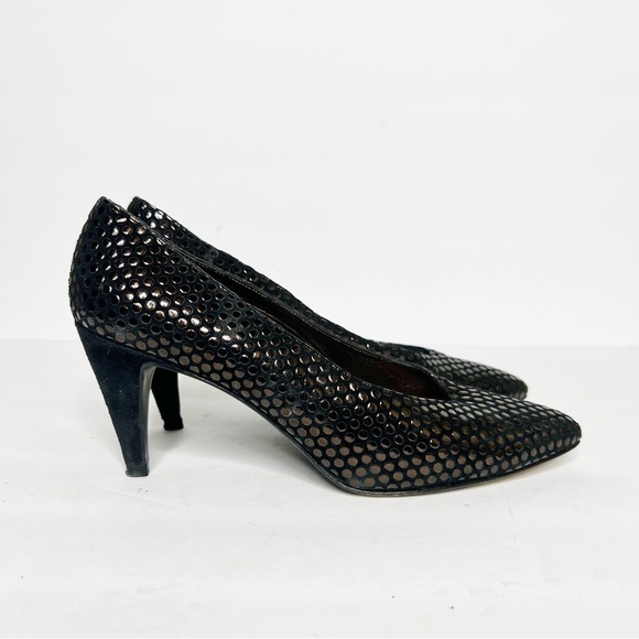 Vintage Stuart Weitzman Black Shiny Dot Pointed Heels Size 6.5 Women’s - Picture 1 of 6
